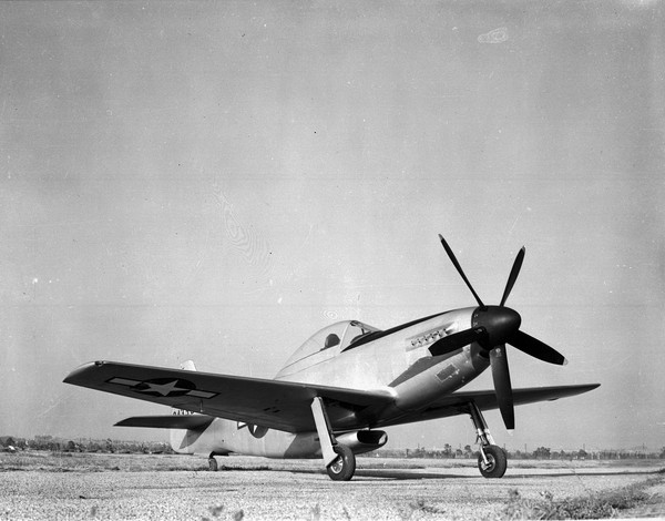  North American XP-51G Mustang 