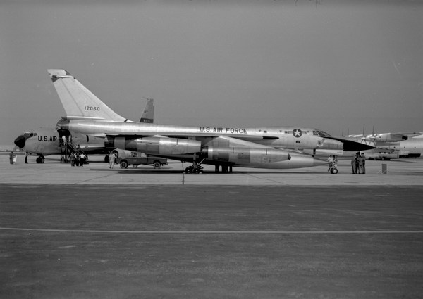 USAF Convair B-58A-30-CF Hustler 61-2060