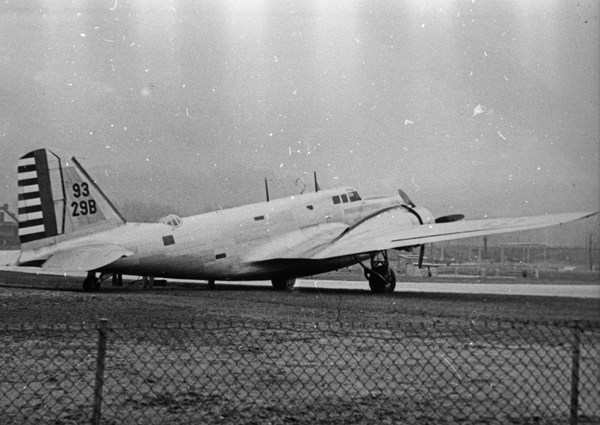  Douglas B-18 Bolo 9329B