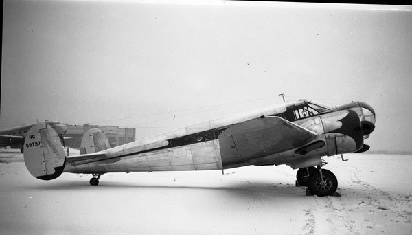  Beechcraft AT-11 Kansan N69727