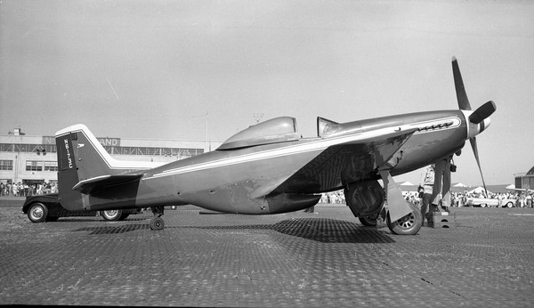  North American P-51D-25-NA Mustang 44-74312